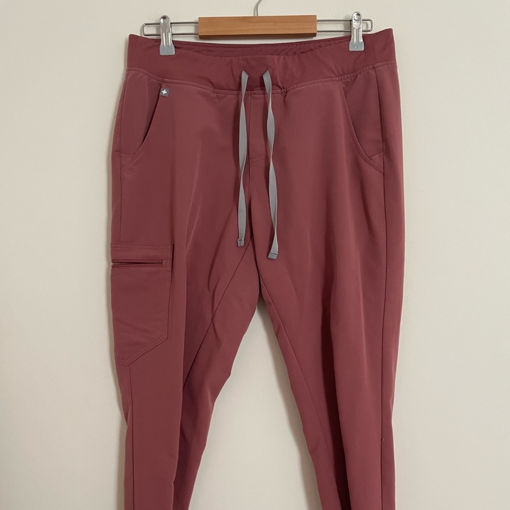 Figs Zamora joggers size medium petite